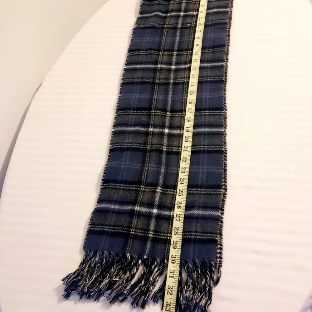 Chaps plaid scarf